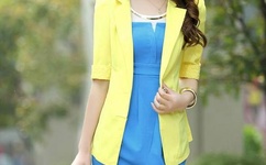 美女被扒开胸罩射精网站视频